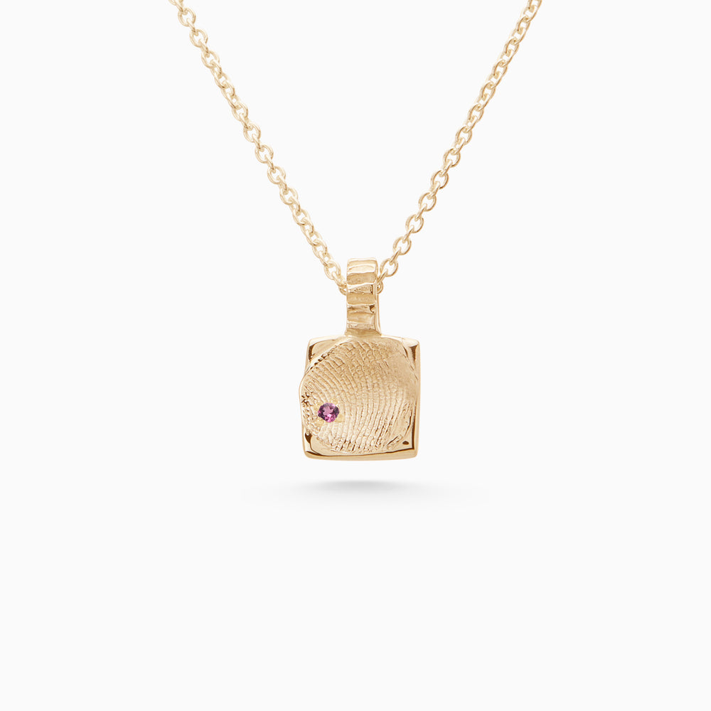 Impression™ Slate Pendant | Yellow Gold