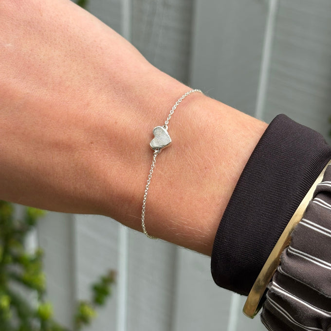 Impression™ Heart Bracelet | White Gold