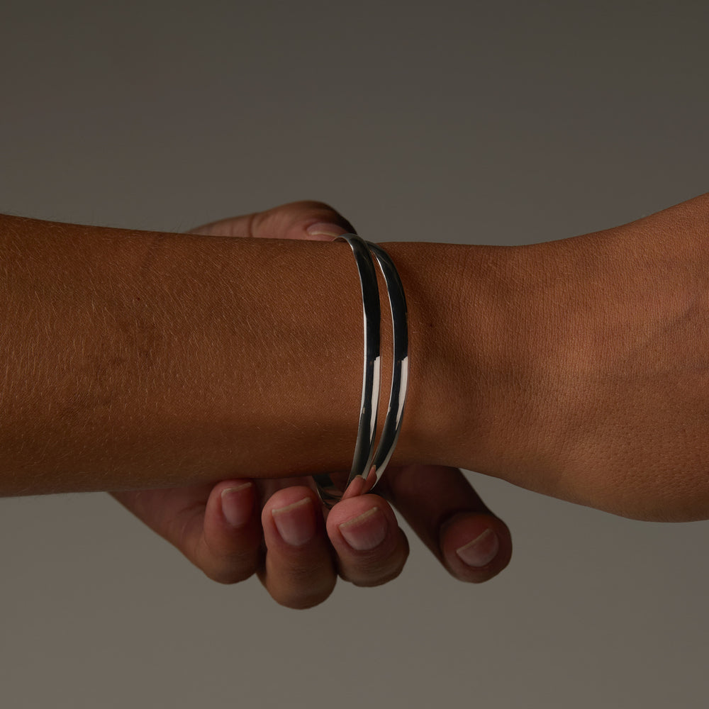 Classic Bangle | Silver