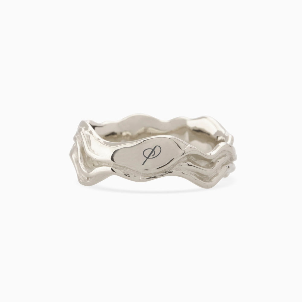 Engraved Sculpt Band Ring | White Gold