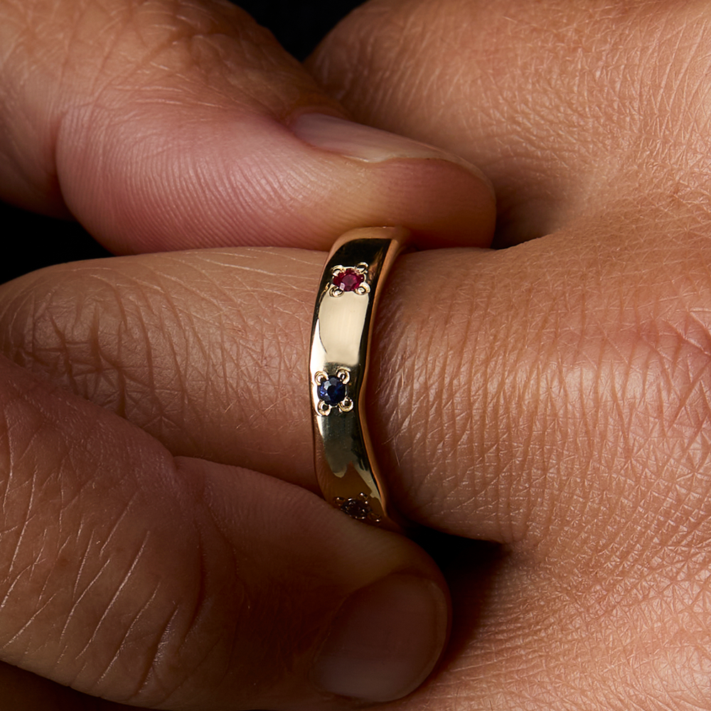 Signature Stone Band Ring | Solid Yellow Gold