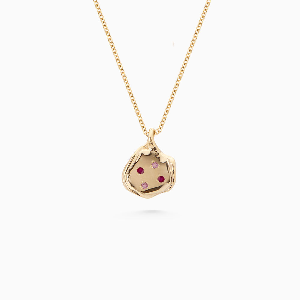 Mini Custom Wave Pendant (Stone & Engraving) | Yellow Gold