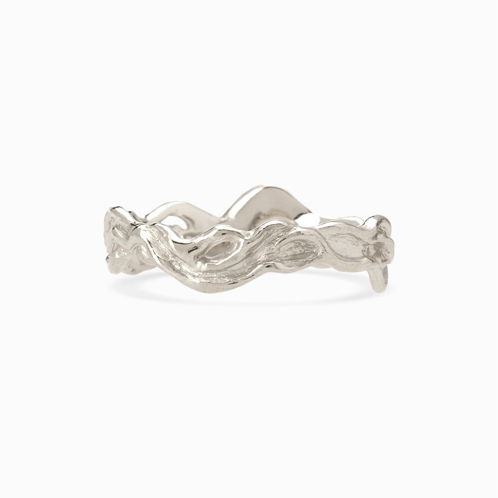 Narrow Sculpt Band Ring | Silver