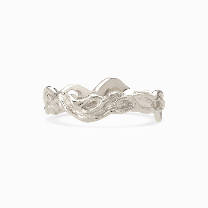 Narrow Sculpt Band Ring | Silver