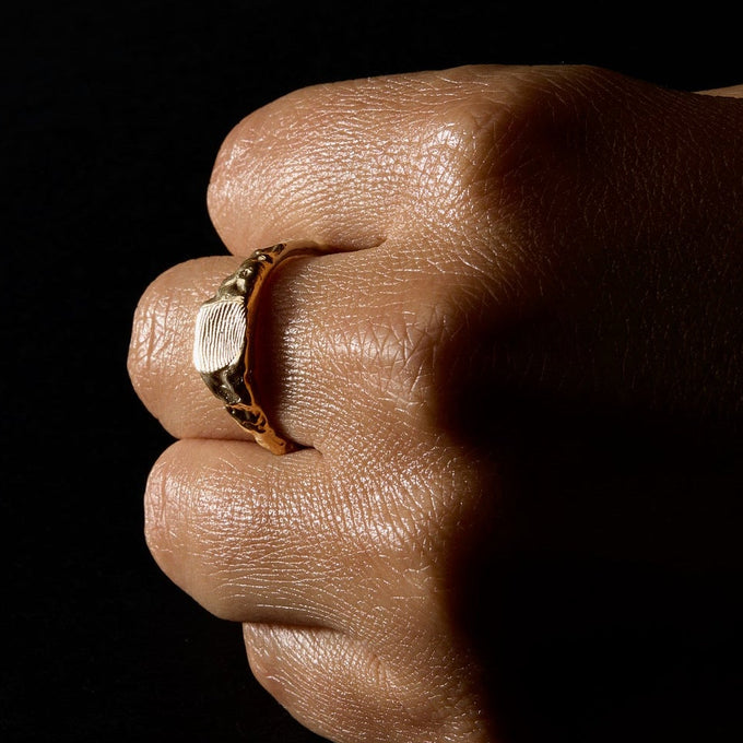 Impression™ Slate Signet Ring | Yellow Gold