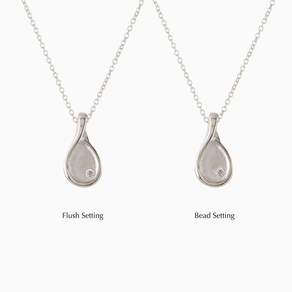 Custom Forma Pendant (Stones & Engraving) | Silver