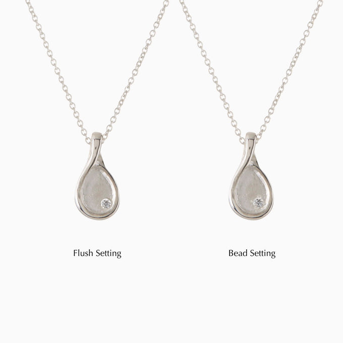 Custom Forma Pendant (Stones & Engraving) | Silver