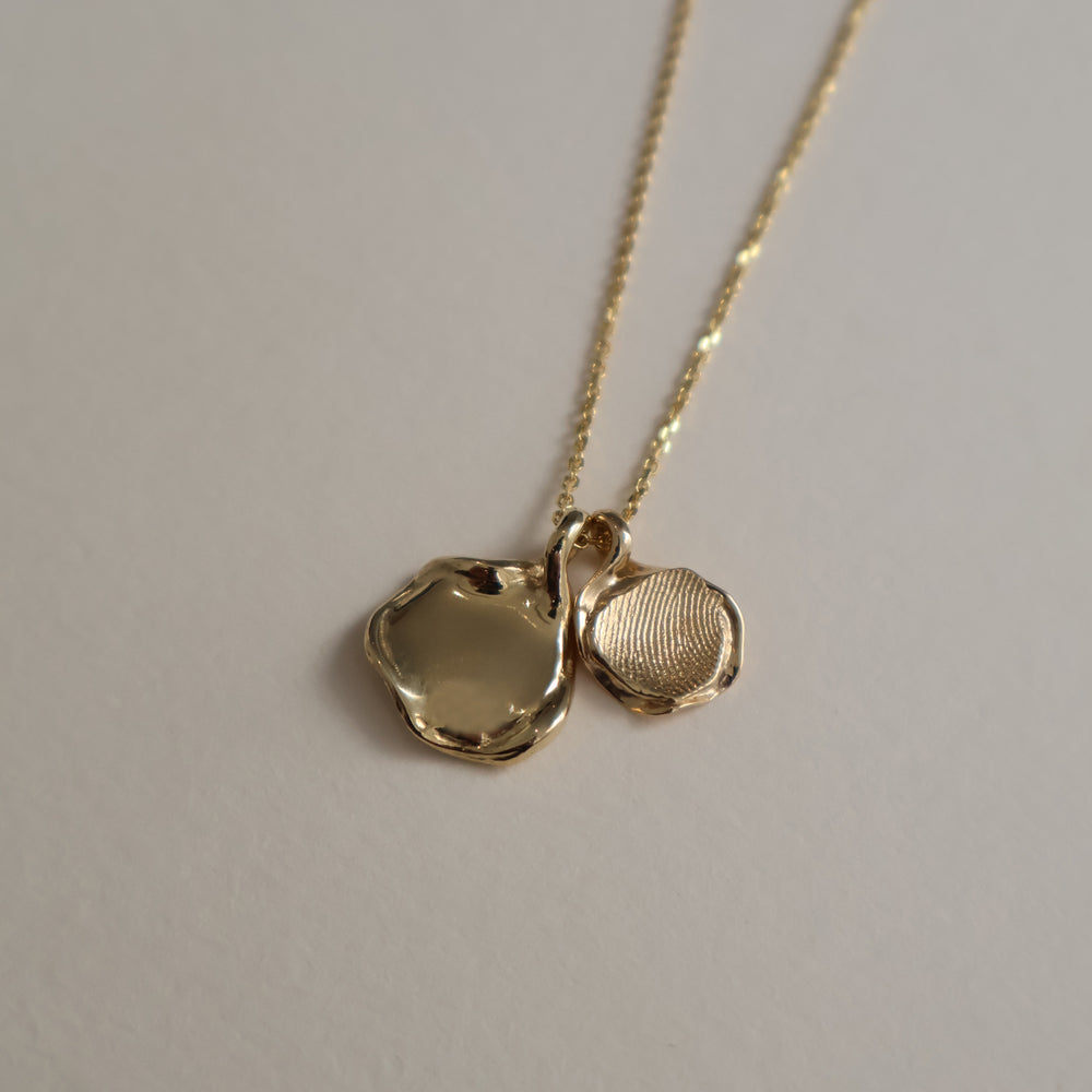 Impression™ Wave Pendant | Yellow Gold
