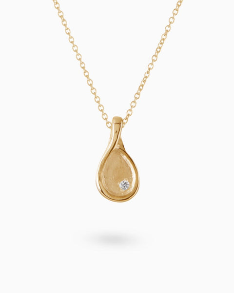 Custom Forma Pendant (Stones & Engraving) | Yellow Gold