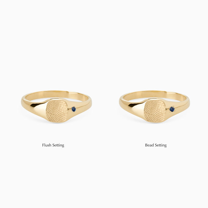 Impression™ Petite Square Signet Ring | Yellow Gold
