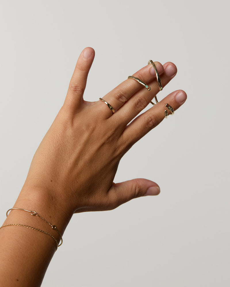 Apex Stone Ring | Solid Gold