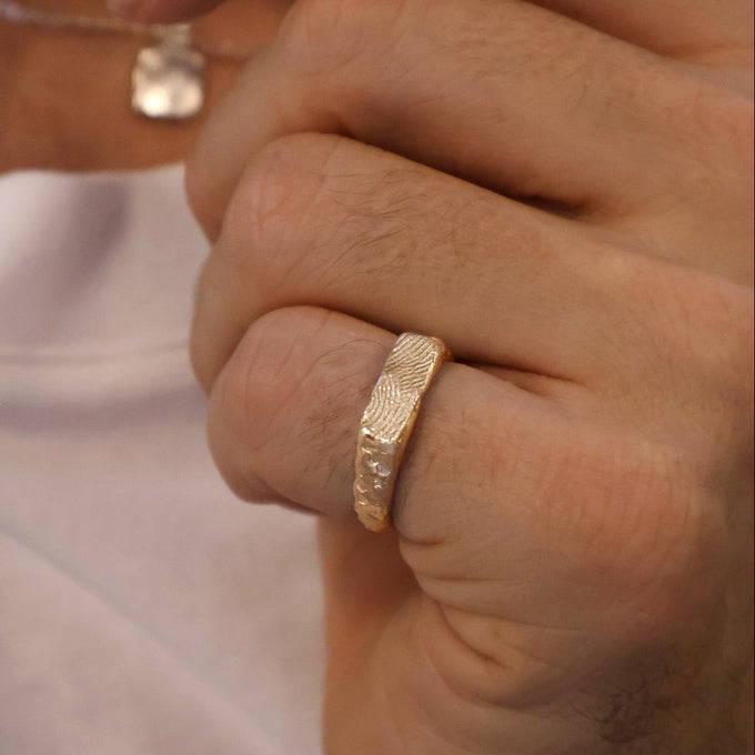 Impression™ Mason Signet Ring | Yellow Gold