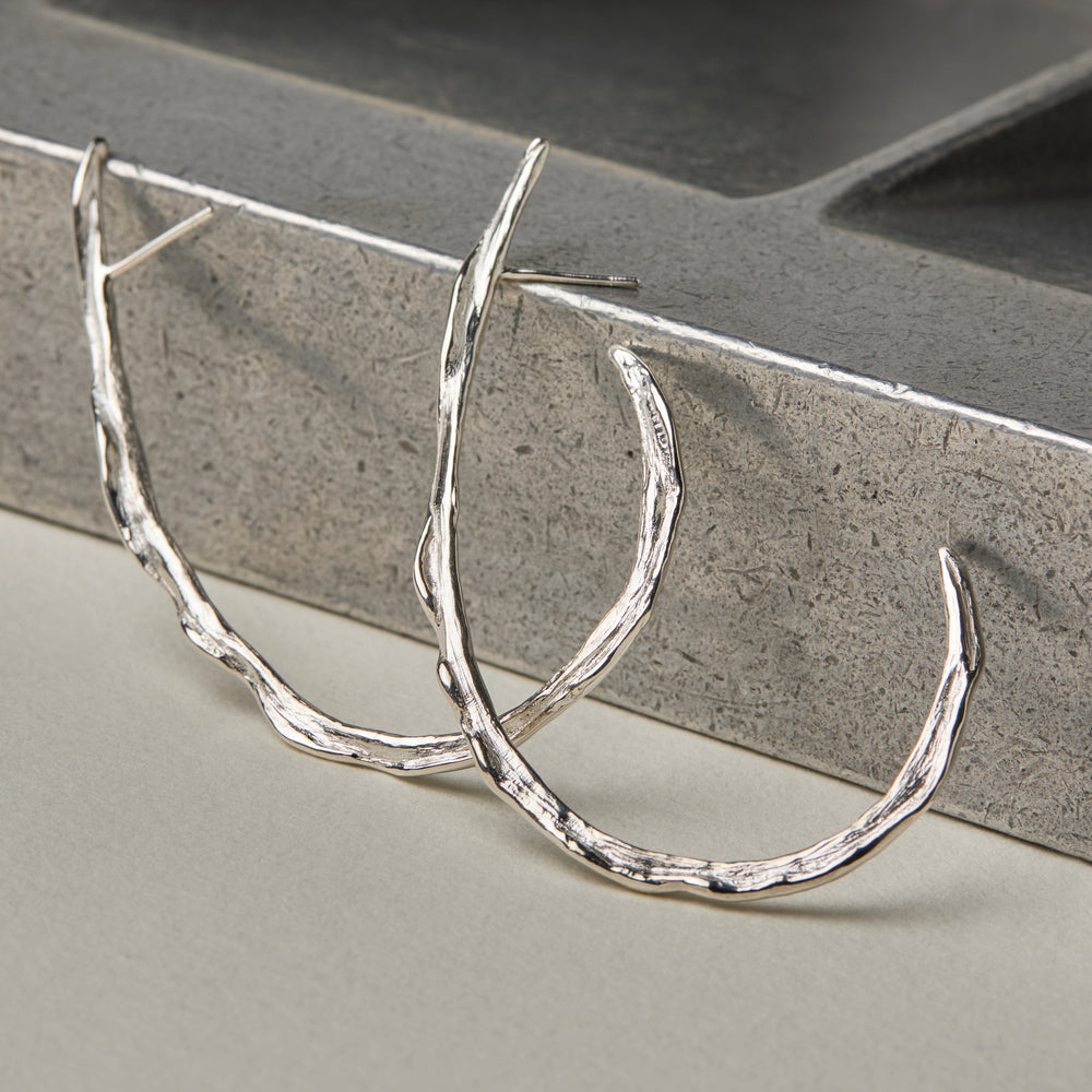 Sculpt Teardrop Hoops | Silver