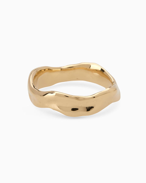 Custom Wave Ring (Stone & Engraving) | Yellow Gold