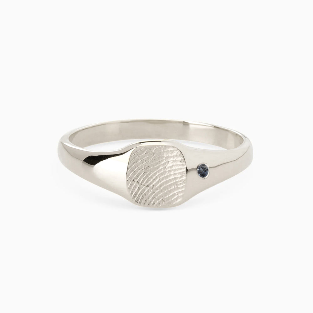 Impression™ Petite Square Signet Ring | Silver