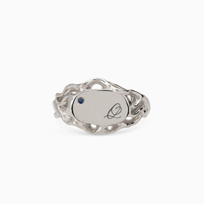 Engraved Ivy Oval Signet Ring | White Gold