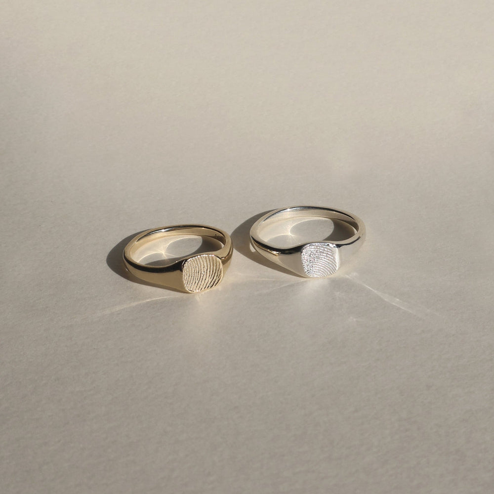 Impression™ Petite Square Signet Ring | White Gold
