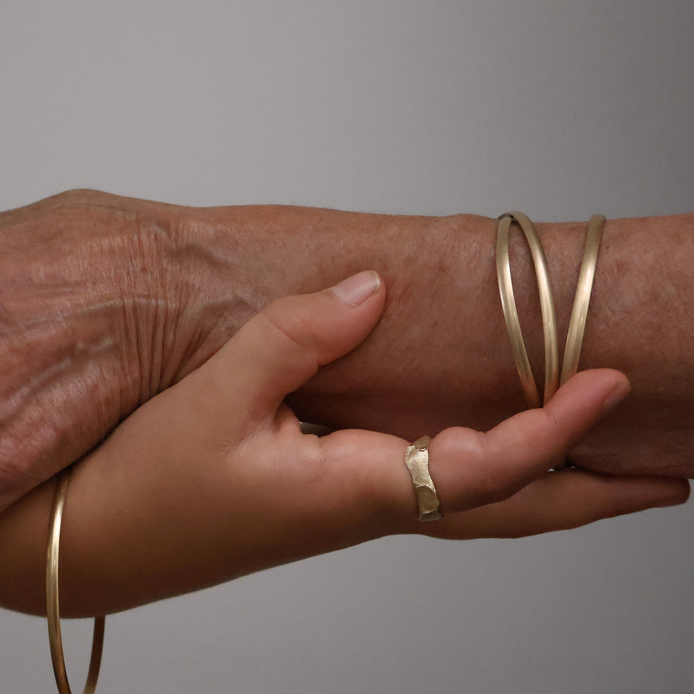 Classic Bangle | Gold