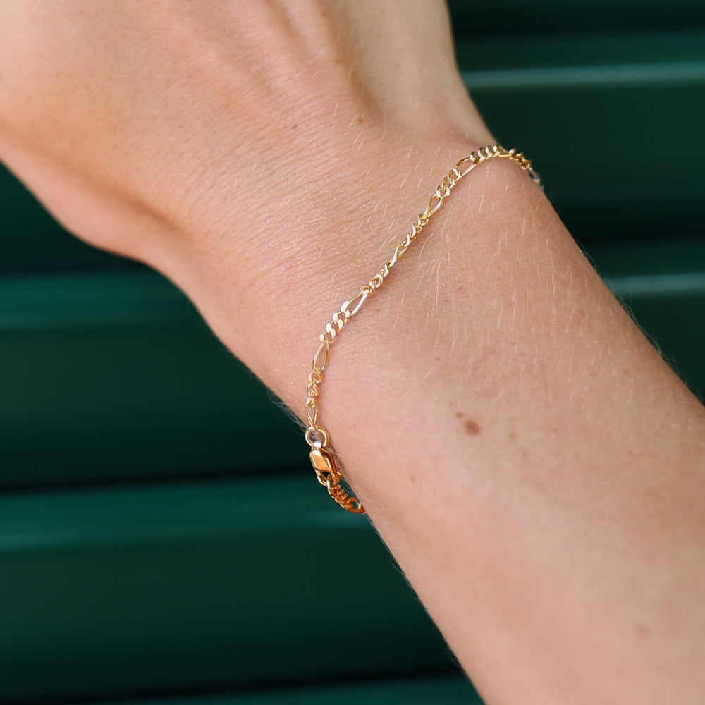 Figaro Chain Bracelet | Yellow Gold