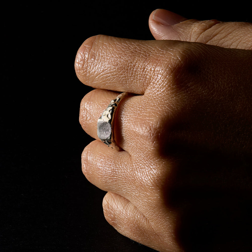 Impression™ Slate Signet Ring | White Gold