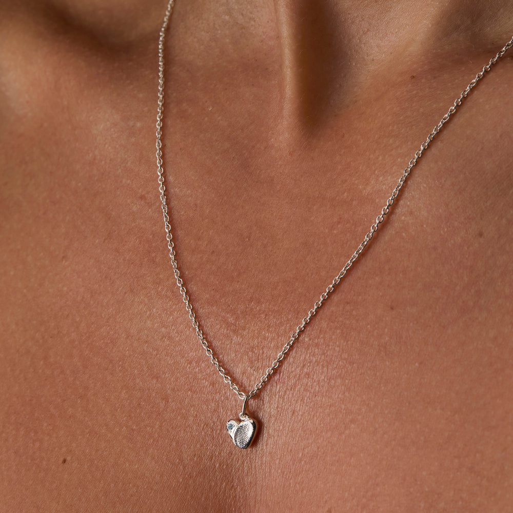 Impression™ Heart Pendant | White Gold