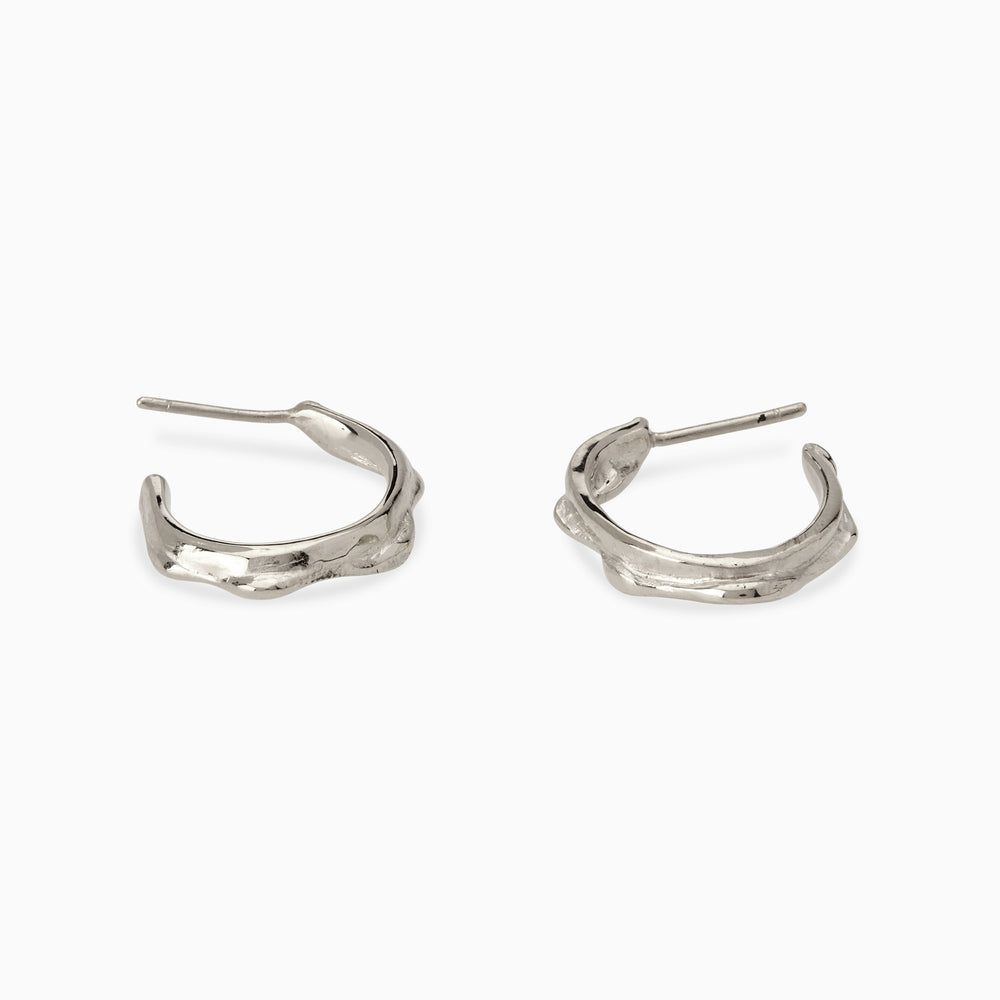 Wave Hoops | White Gold