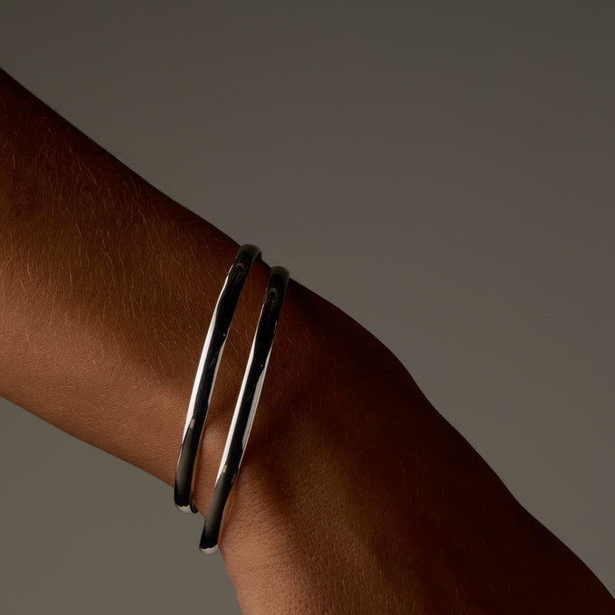 Classic Bangle | Silver