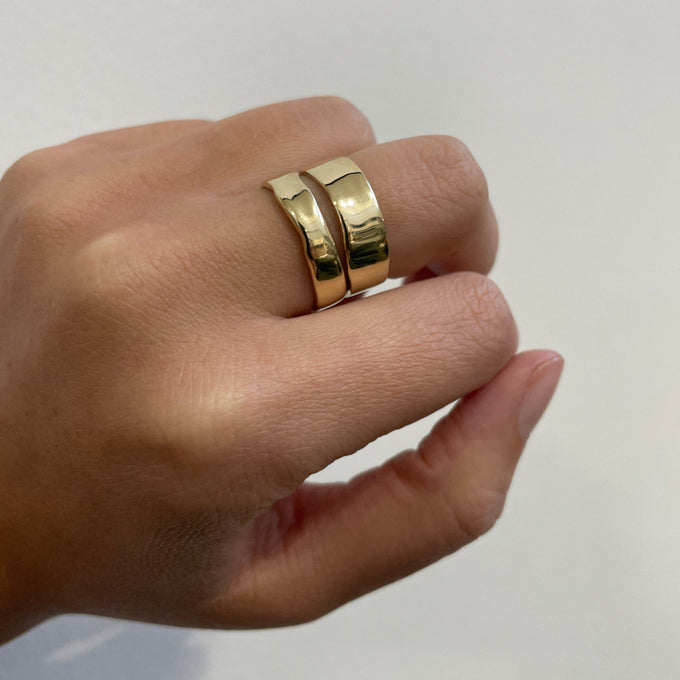 Signature Band Ring | Yellow Gold