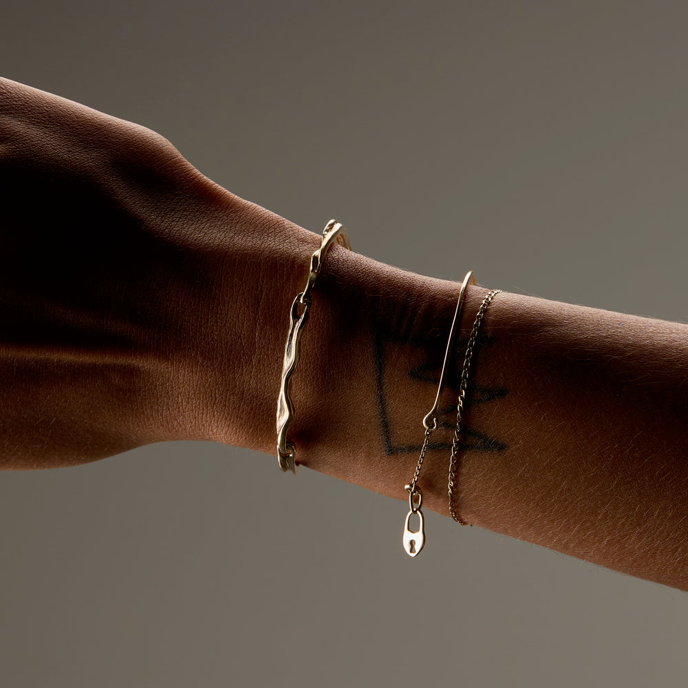Sculpt Bracelet | Yellow Gold