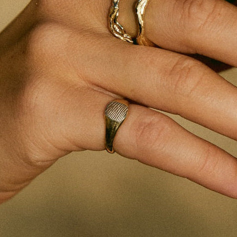 Impression™ Petite Square Signet Ring | Yellow Gold