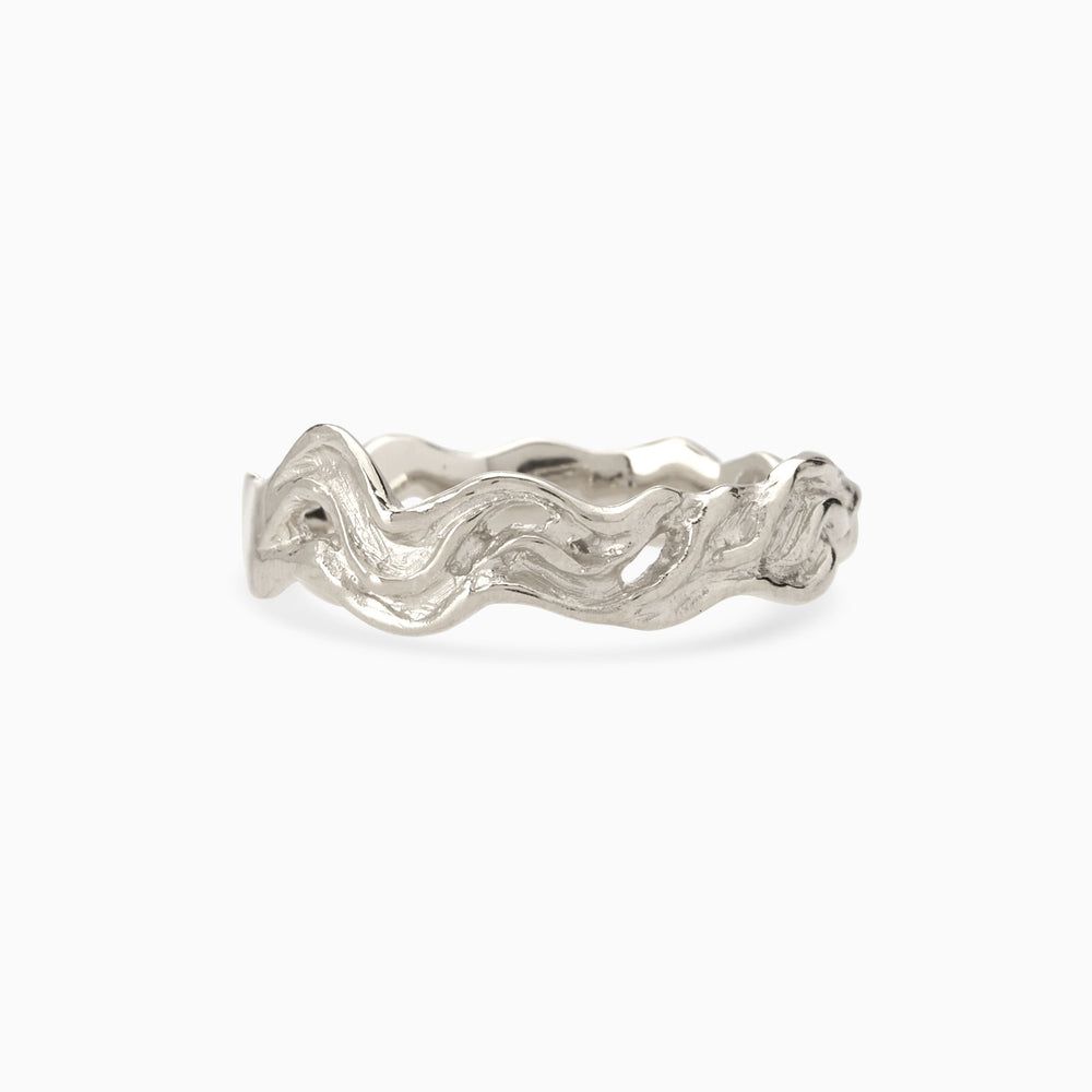 Narrow Sculpt Band Ring | Silver