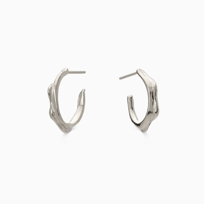 Wave Hoops | White Gold
