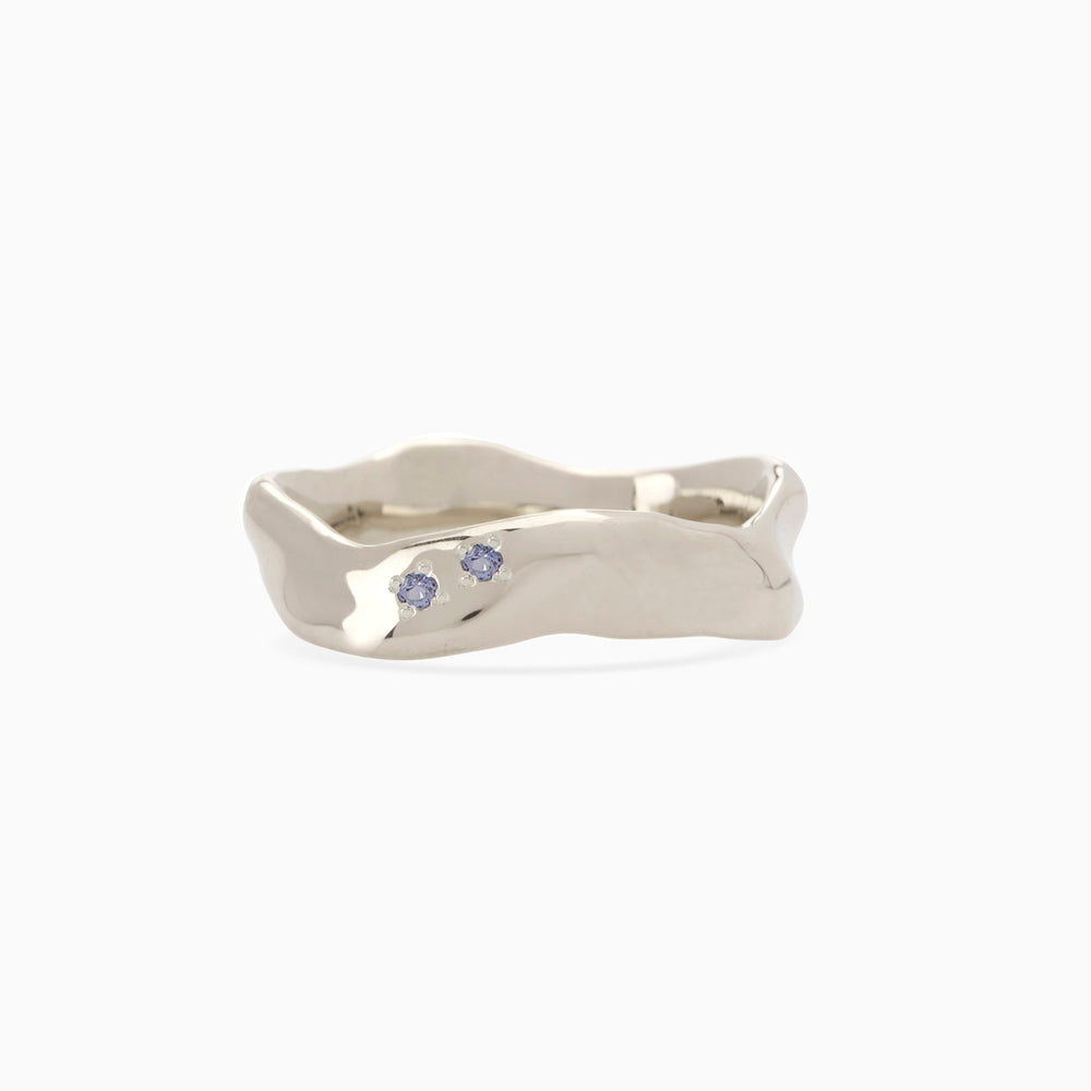 Custom Wave Ring (Stone & Engraving) | Silver