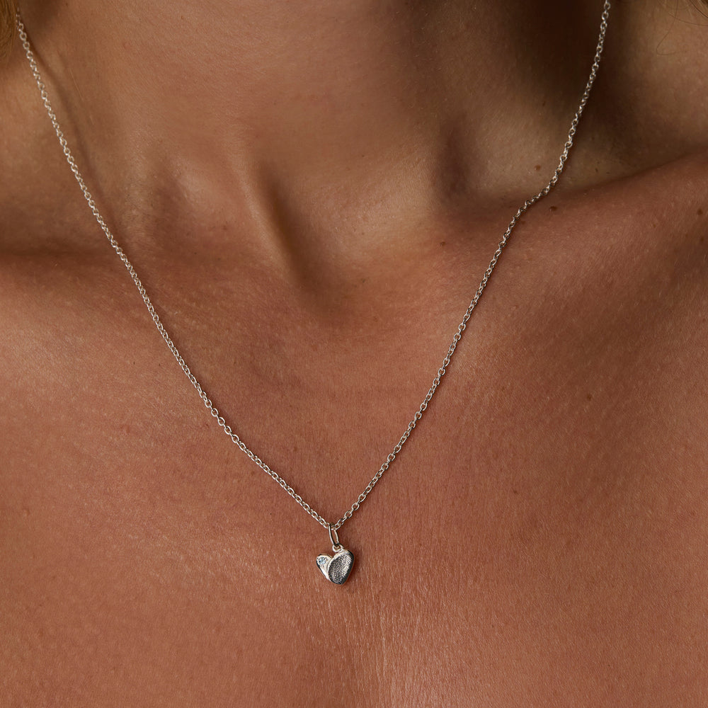 Impression™ Heart Pendant | White Gold