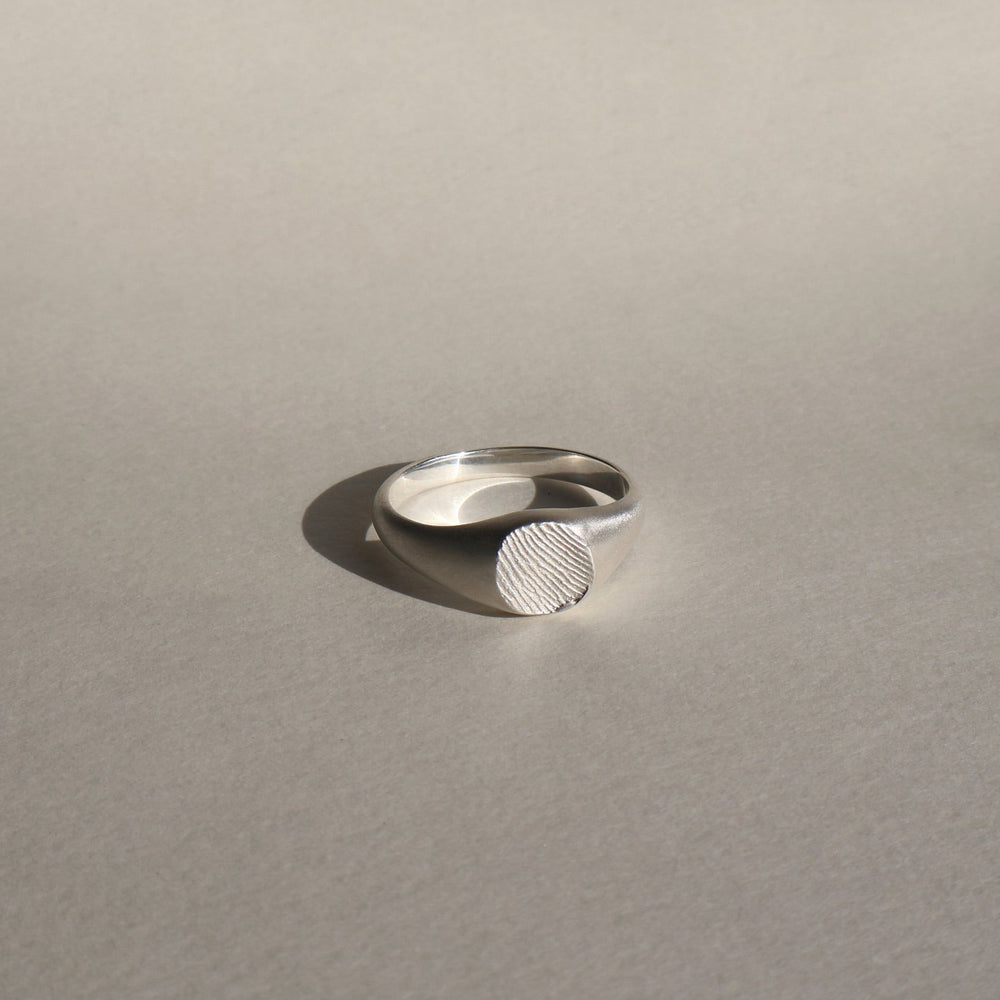 Impression™ Petite Signet Ring | Silver