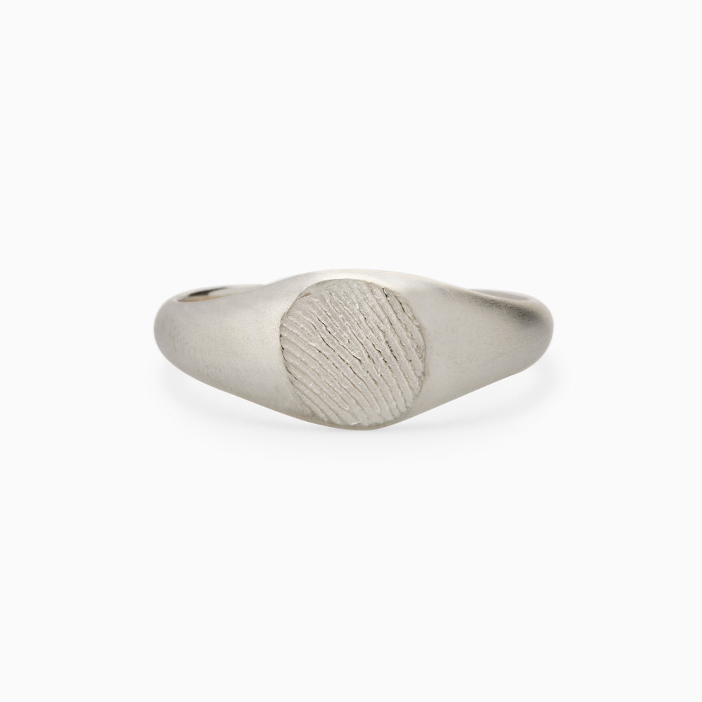 Impression™ Petite Signet Ring | White Gold
