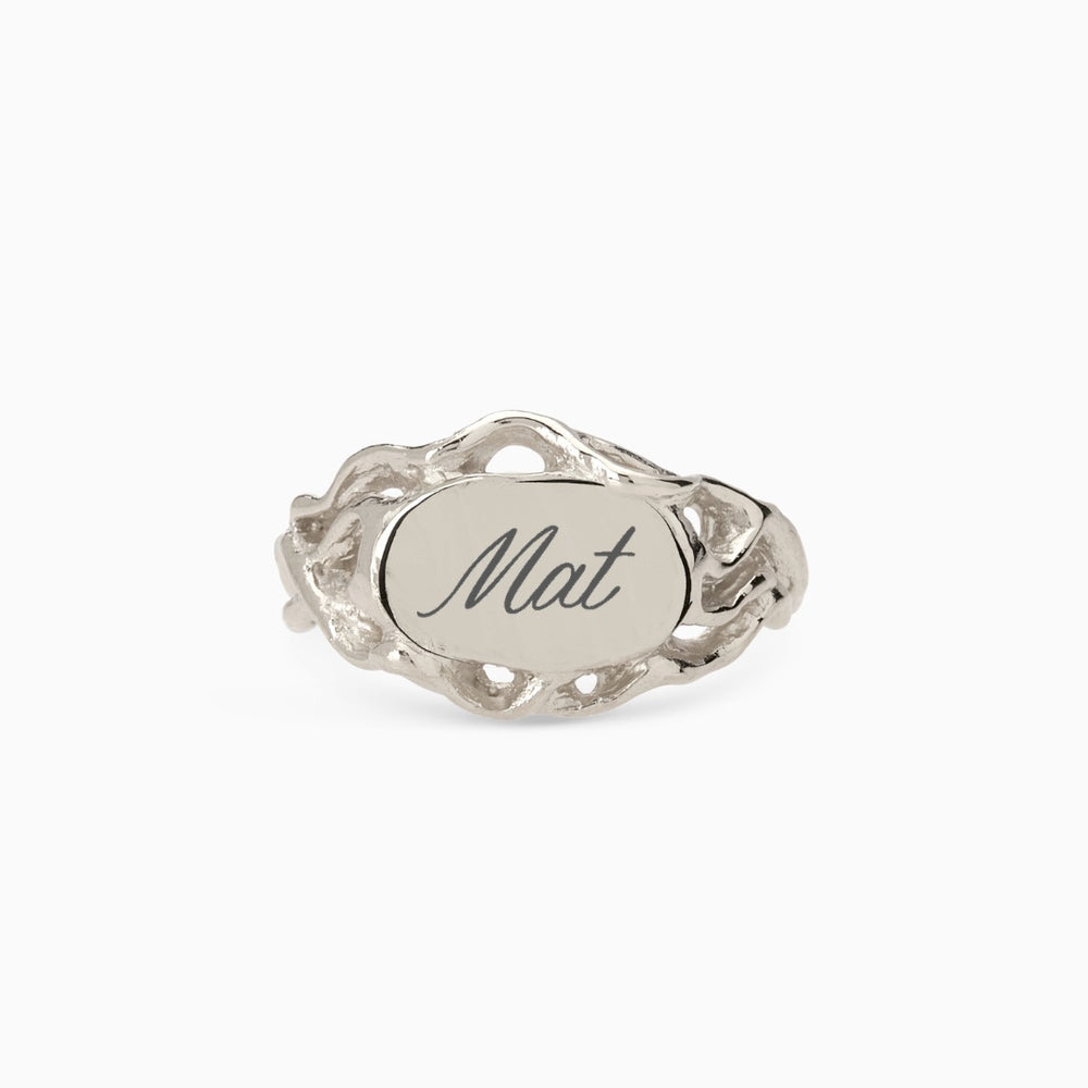 Engraved Ivy Oval Signet Ring | Silver