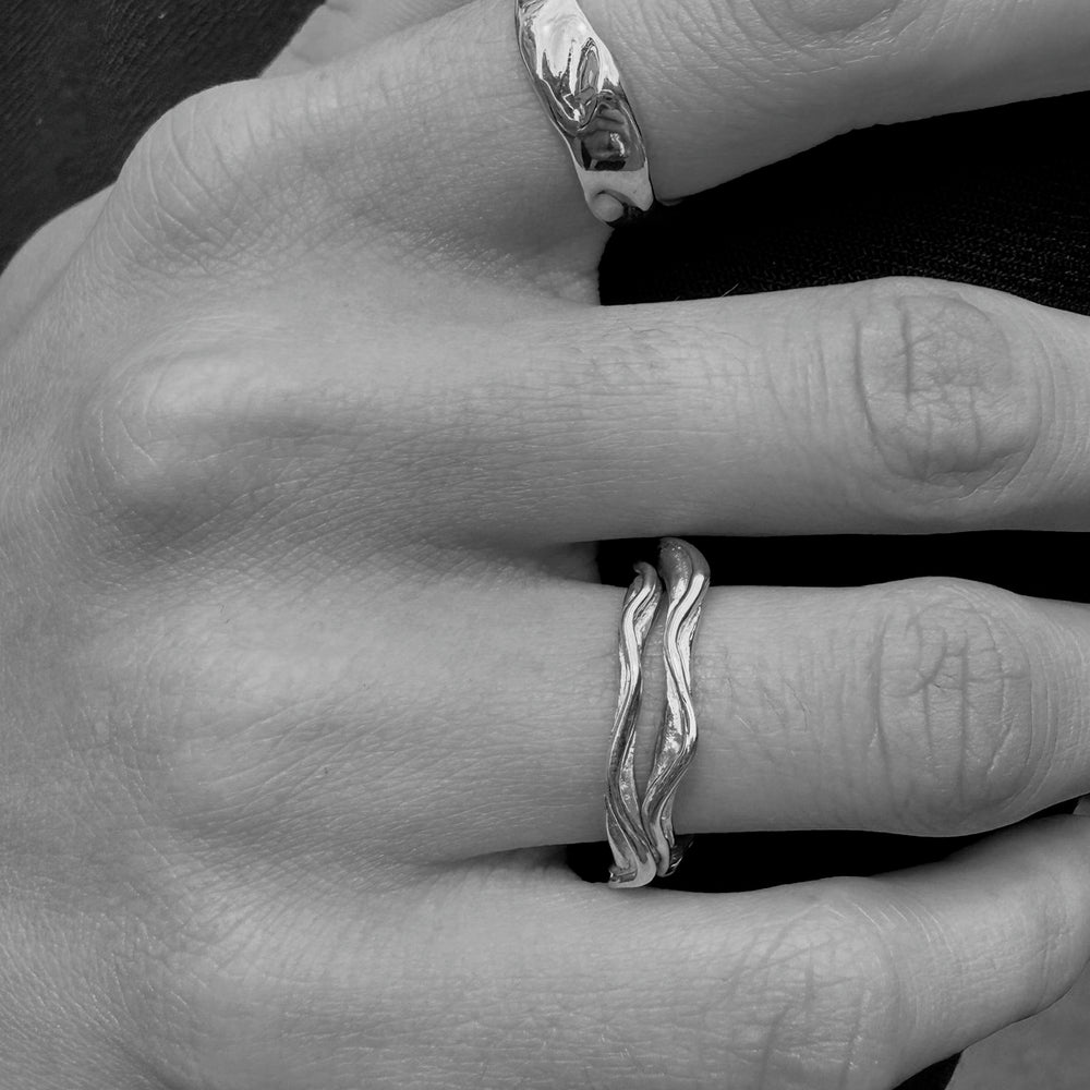 Delicate Sculpt Ring | Silver