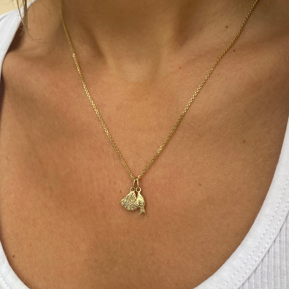 Fish Pendant | Gold