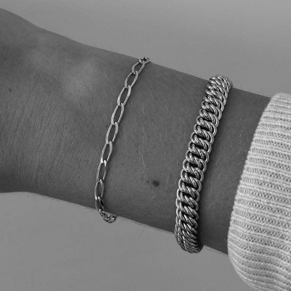 Fine Ribbon Link Bracelet | Silver