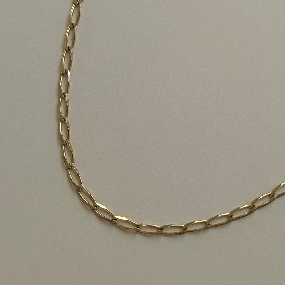 Fine Ribbon Link Necklace | Yellow Gold