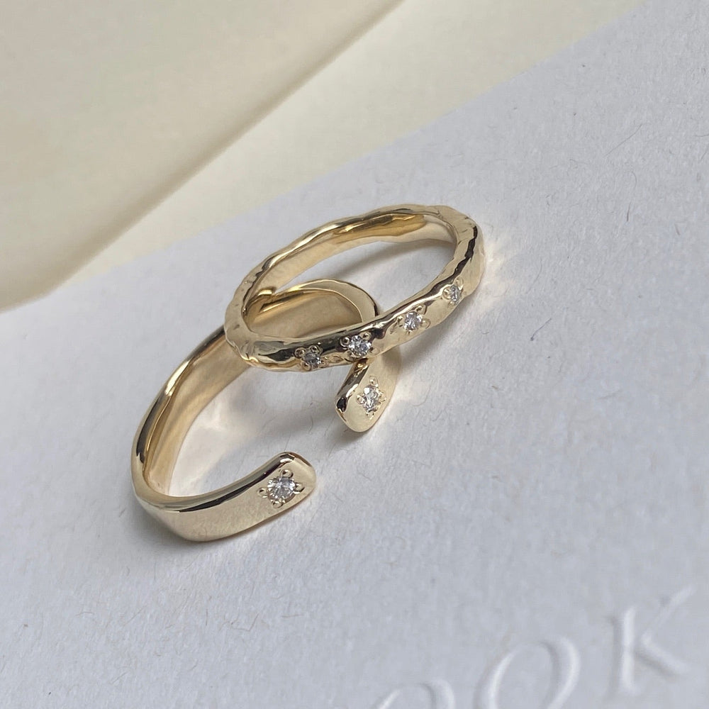 Hammered Stone Ring | Solid Yellow Gold