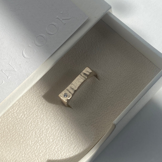 Veil Stone Ring | Solid Yellow Gold