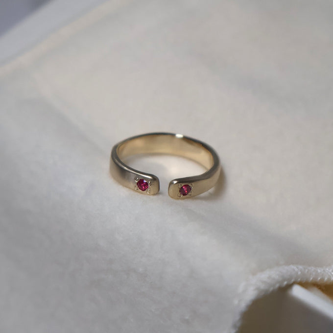 Open Stone Ring 2.0 | Solid Gold