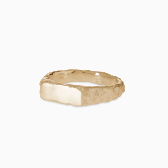 Engraved Mason Ring | Yellow Gold