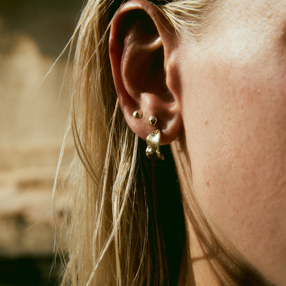 Mini Flare Hoops | Yellow Gold