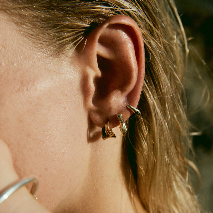 Mini Flare Hoops | Yellow Gold