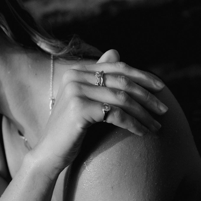 Delicate Sculpt Ring | Silver