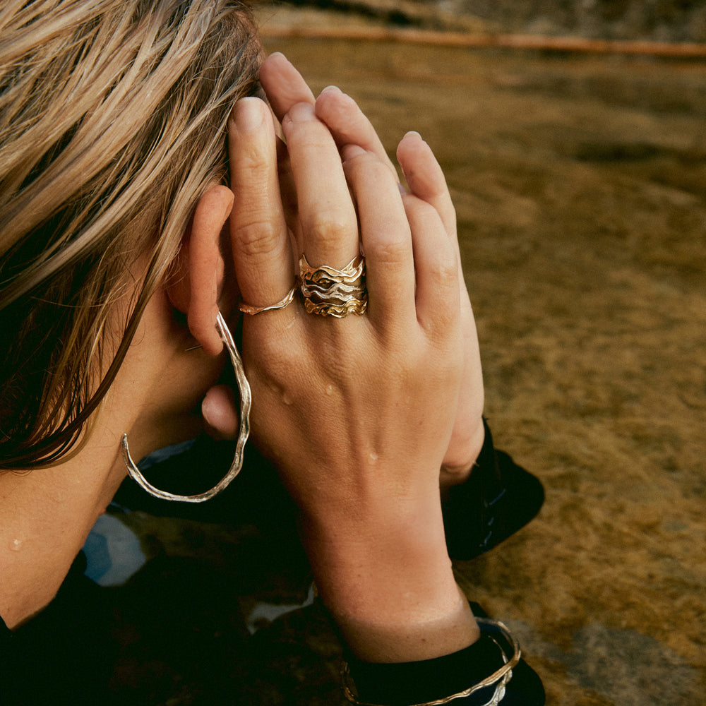 Delicate Sculpt Ring | Yellow Gold