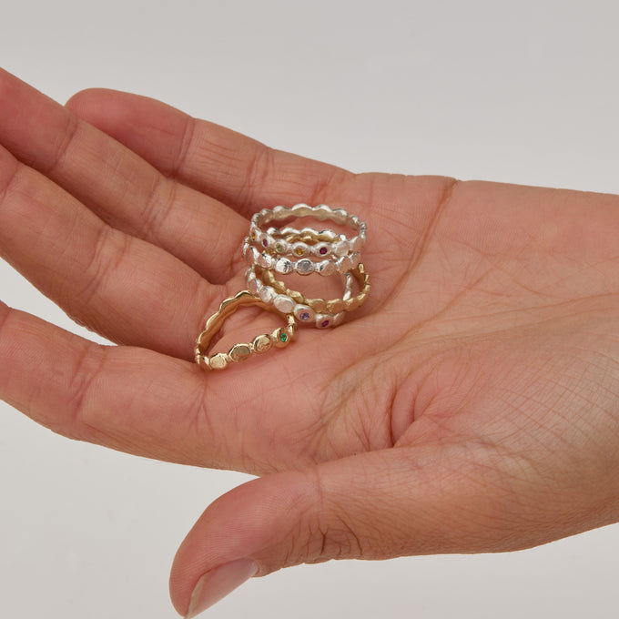 Pebble Stone Circuit Ring | Solid White Gold